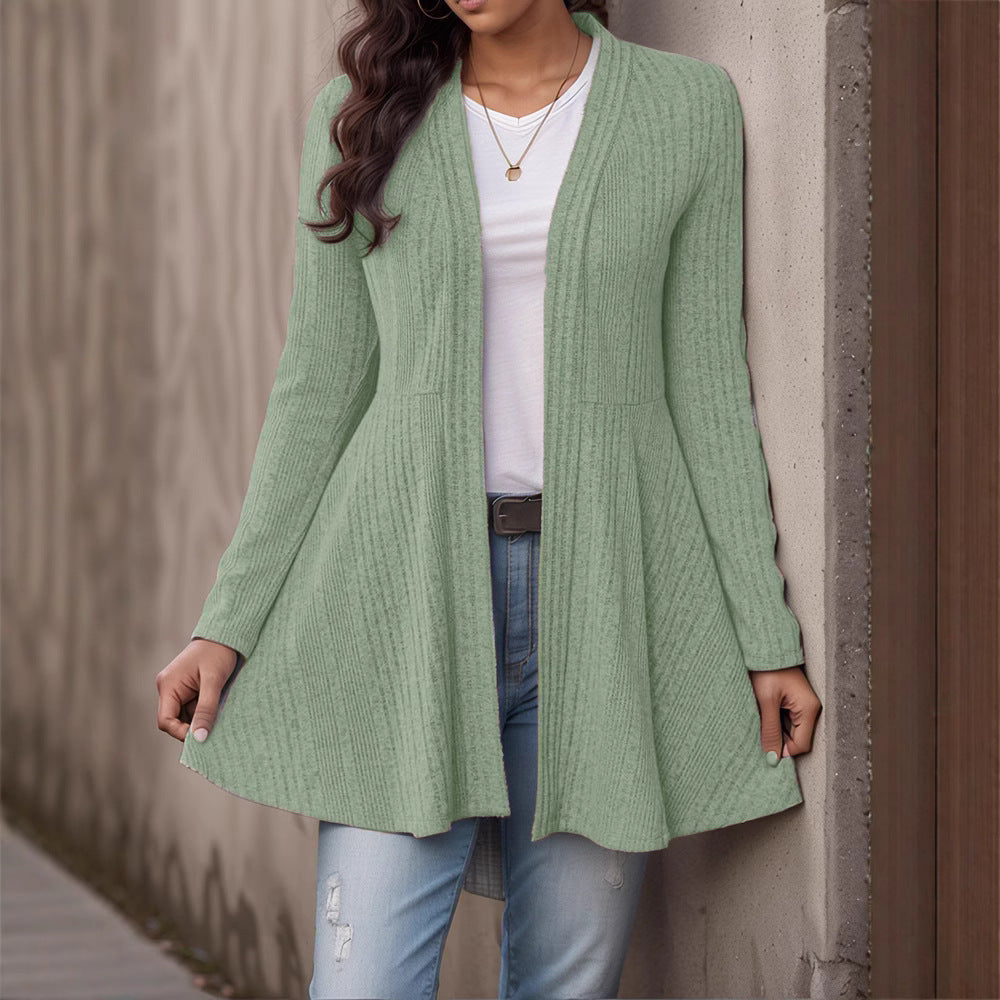 Cardigan casual da donna a righe, perfetto per strati e uno stile quotidiano comodo e alla moda.
