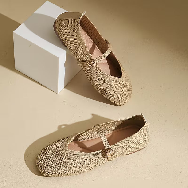 Ballerine Mary Jane da donna nere, comode e versatili, perfette per ogni occasione.