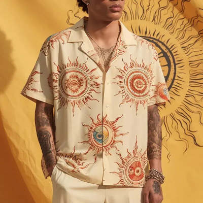 Top uomo a maniche corte in lino stampato. Camicia casual estiva, abbottonata, per look moda mare.