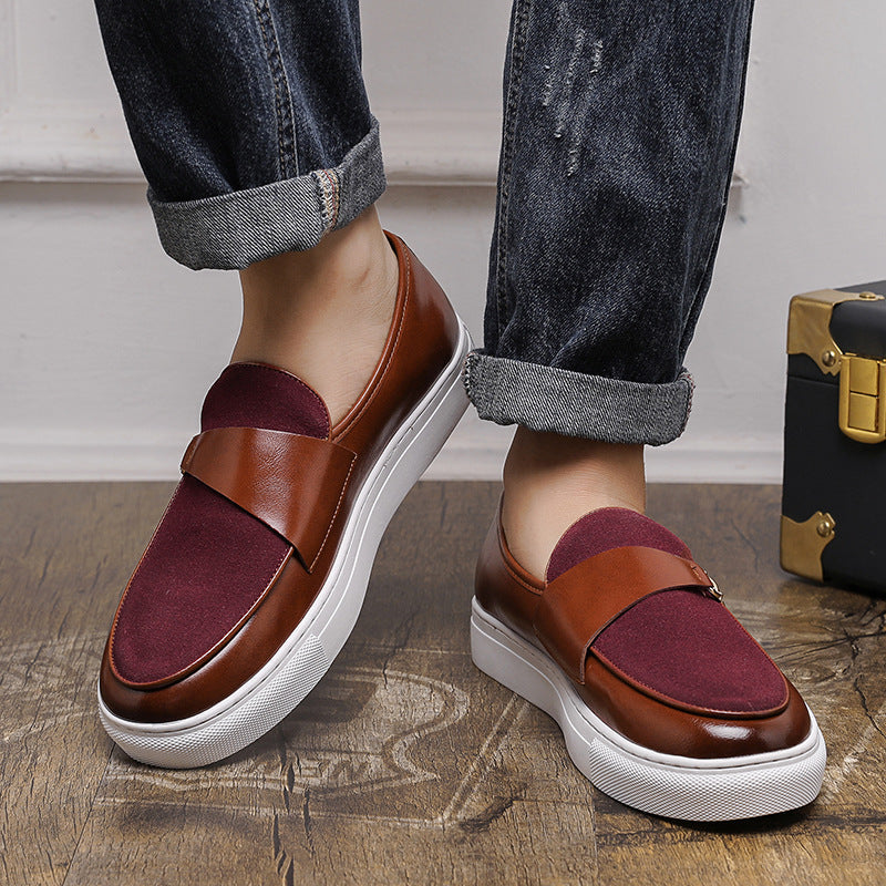Sandali uomo eleganti neri con tacco alto e cinturino, perfetti per un look estivo raffinato.