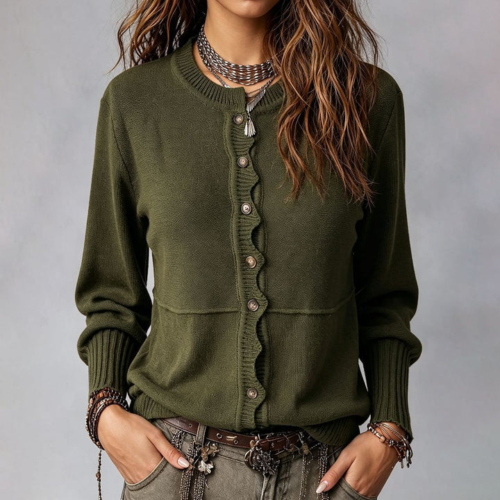 Cardigan donna casual con bottoni frontali e girocollo, ideale per comfort quotidiano e abbigliamento versatile.