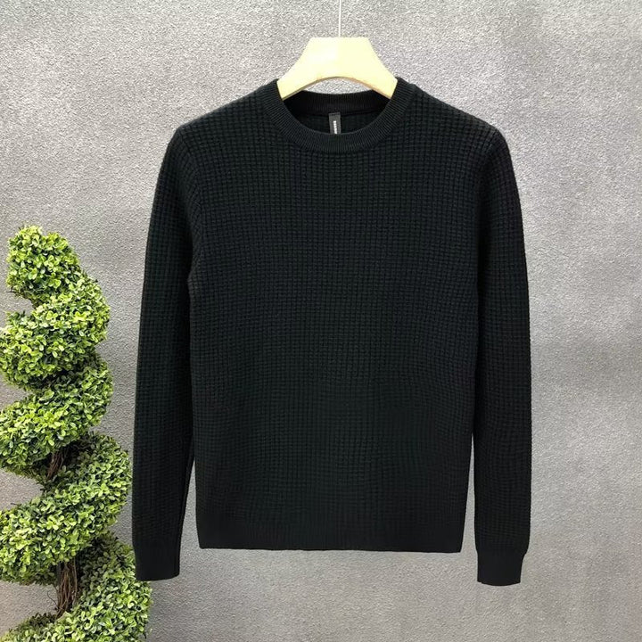 Pullover uomo elegante a girocollo in maglia, perfetto per l'autunno. Moda uomo casual con maniche lunghe.