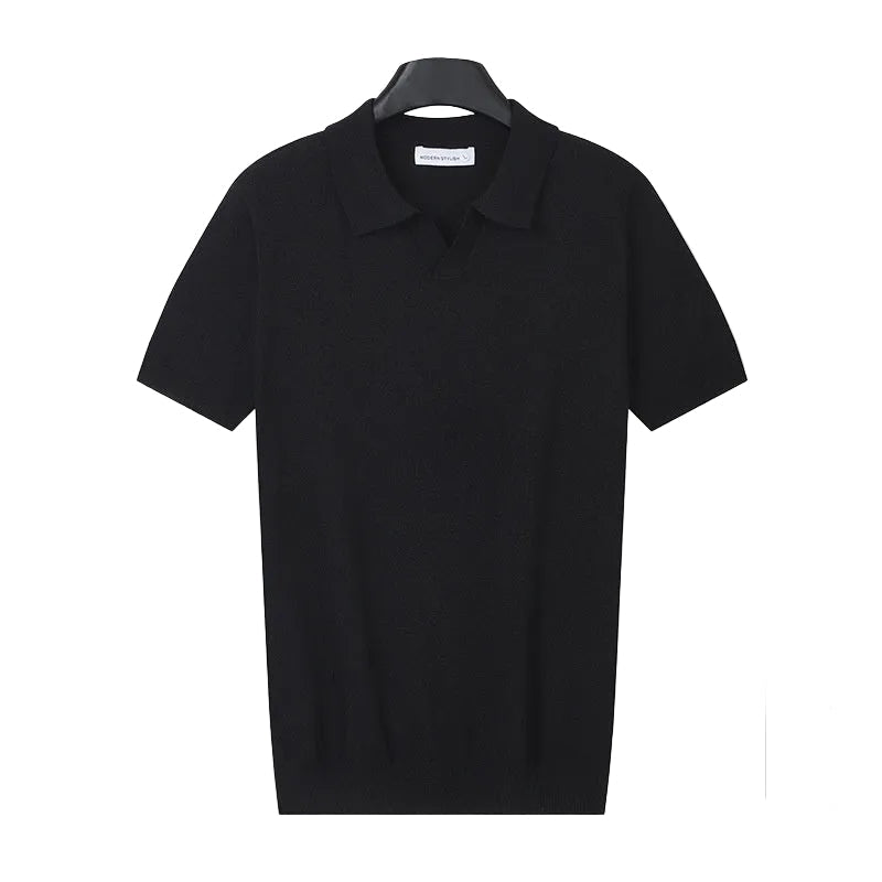 Polo estiva da uomo, design elegante e casual con maniche corte, perfetta per un look estivo alla moda.