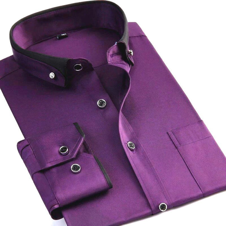 Camicia uomo rossa a maniche lunghe, colletto classico. Stile elegante o casual per primavera e autunno.