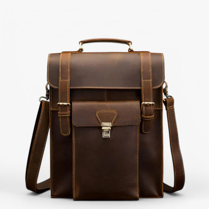 Zaino valigetta convertibile uomo marrone, perfetto per lavoro e viaggio, con spallacci regolabili.