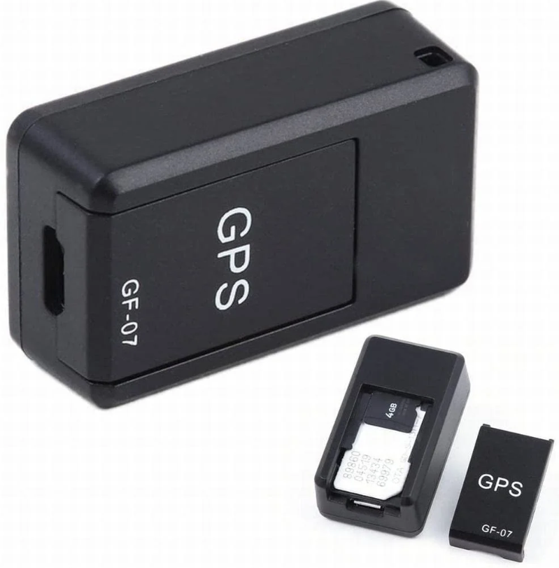 Localizzatore GPS magnetico per installazione rapida. Attacco forte per veicoli e oggetti metallici, tracciamento sicuro.