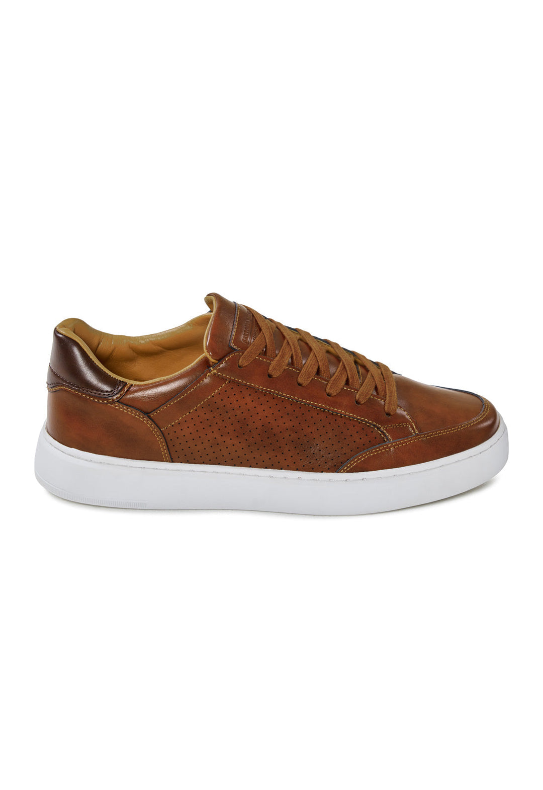 Moderne sneakers uomo per ogni occasione, offrendo comfort e stile minimalista.