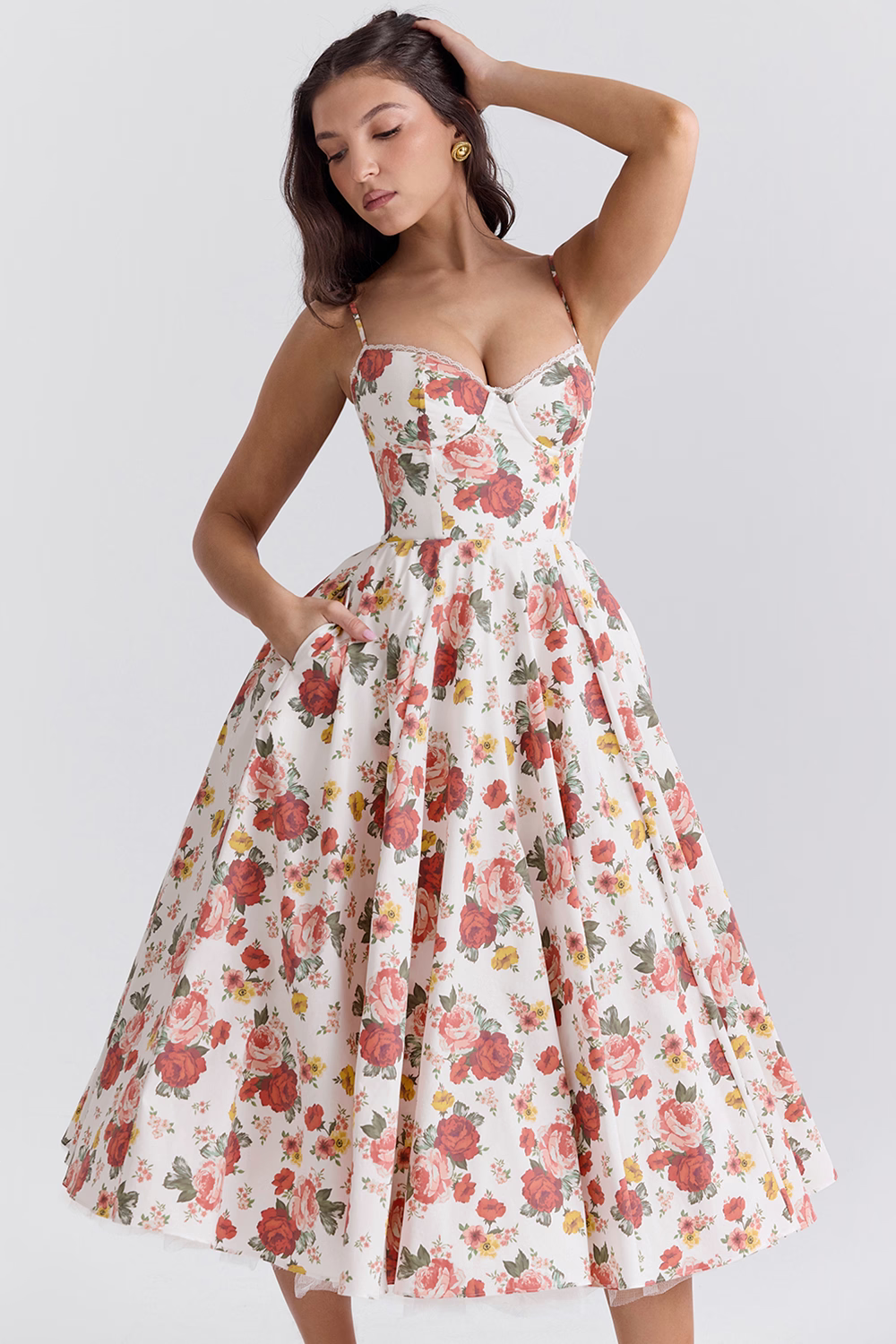 Abito midi elegante da donna, fluido e confortevole, per le stagioni primaverili ed estive.