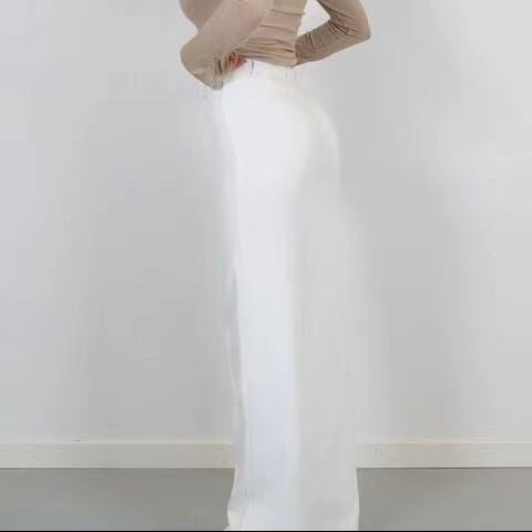 Pantaloni donna tinta unita a vita alta, gamba dritta. Stile classico per l'ufficio e occasioni speciali.