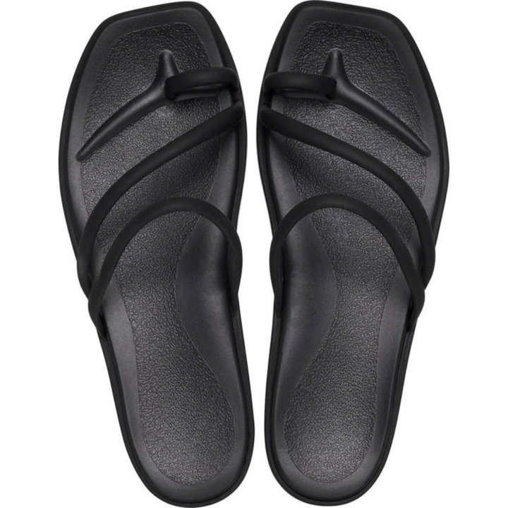 Infradito donna estive bianche, sandali eleganti e casual perfetti per la spiaggia o la città.
