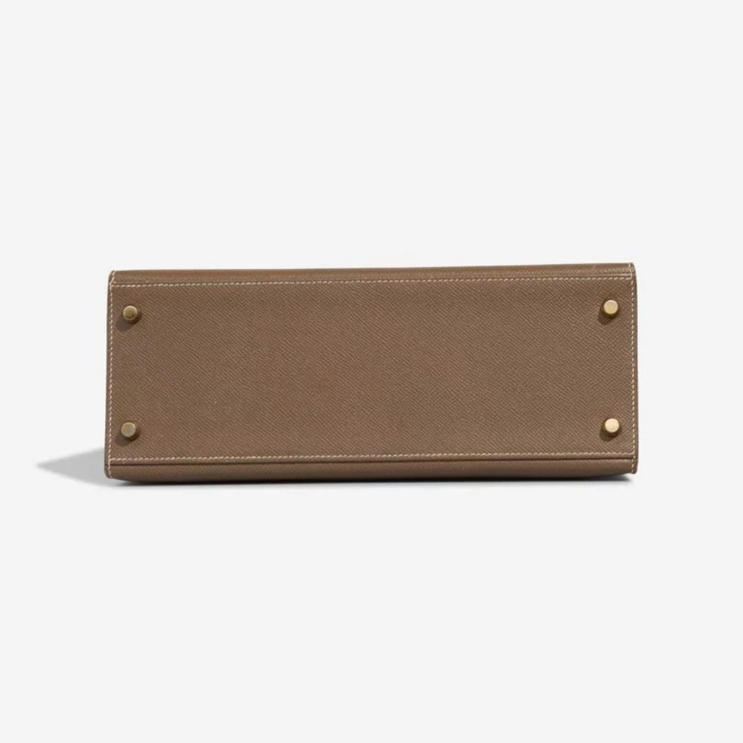 Borsa elegante Capri Island, a mano o tracolla, simbolo di stile e raffinatezza.