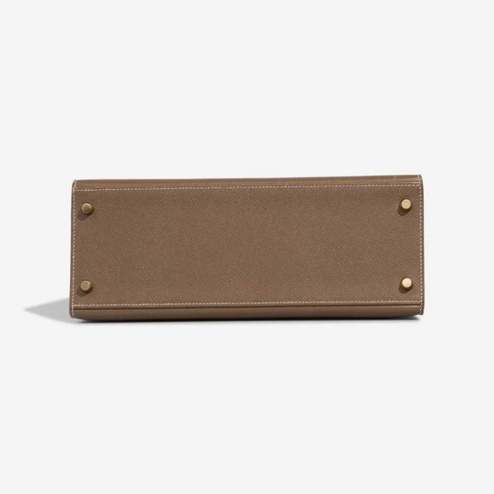 Borsa elegante Capri Island, a mano o tracolla, simbolo di stile e raffinatezza.