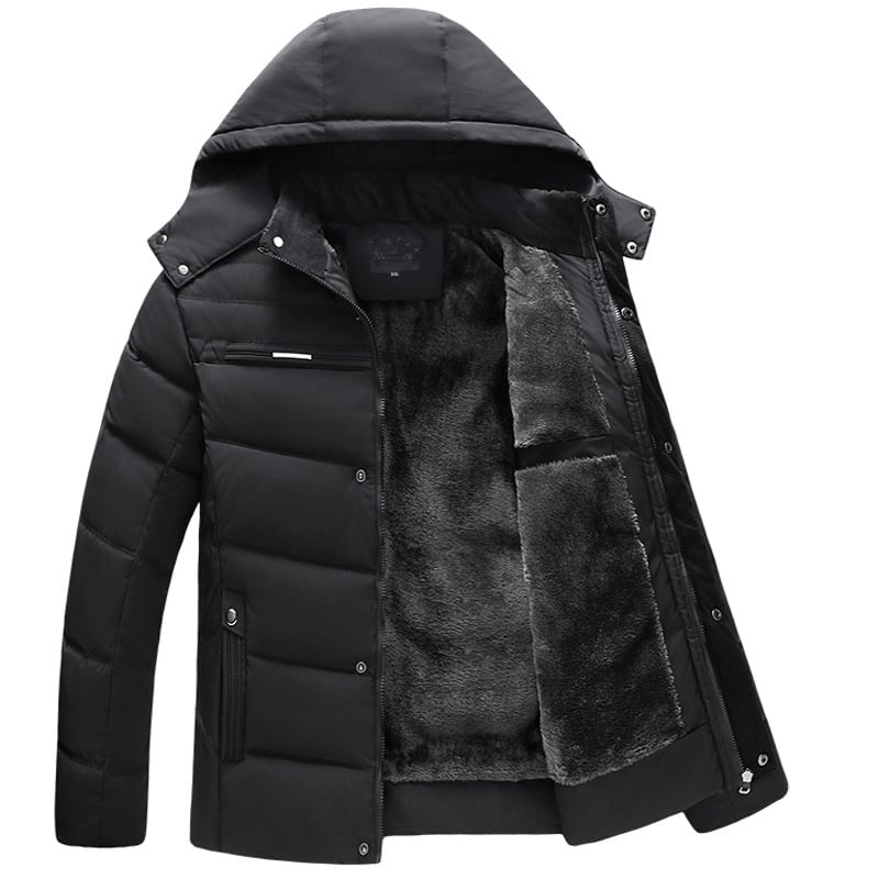 Cardigan invernale imbottito da uomo nero con zip, essenziale per affrontare il freddo con eleganza.