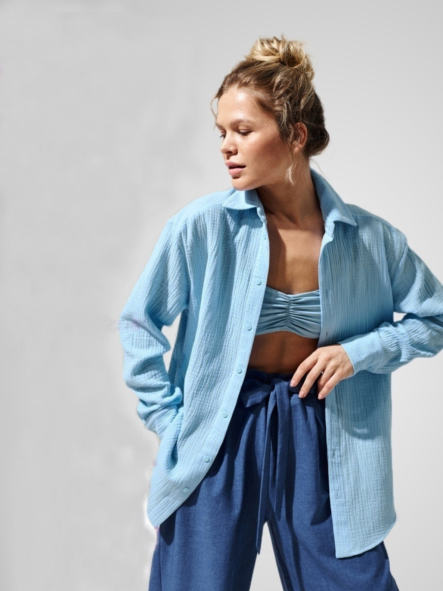 Moda donna: camicia a maniche lunghe, elegante e casual, abbigliamento versatile per ogni look.
