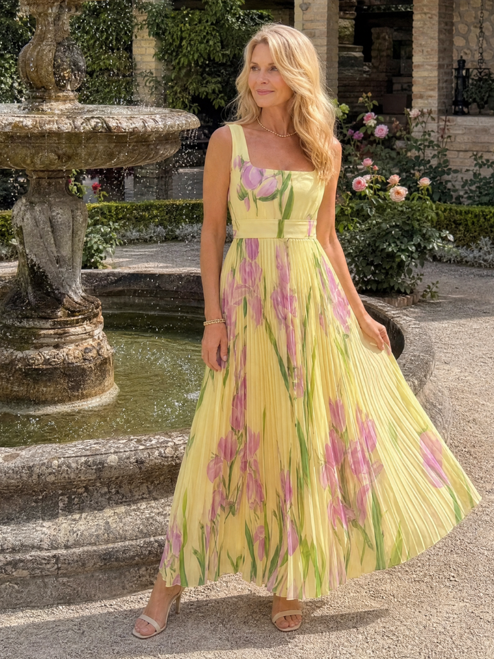Abito donna plissettato midi con scollo quadrato, design elegante. Senza maniche, perfetto per la stagione calda e vacanze.