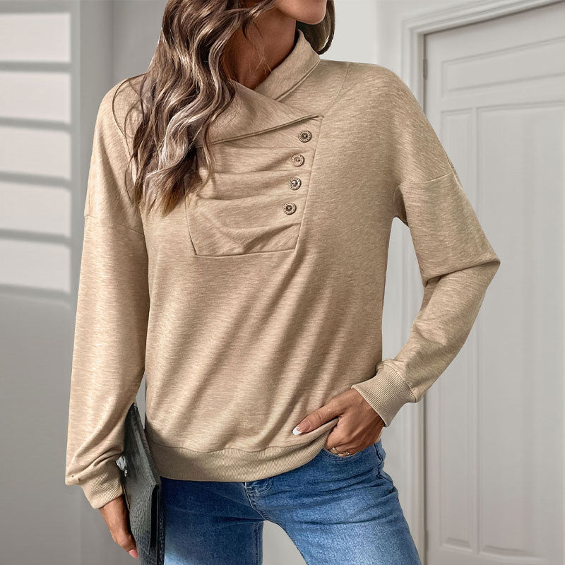Maglione donna autunnale color khaki con bottoni decorativi e dettagli pieghettati. Perfetto per un look casual elegante.