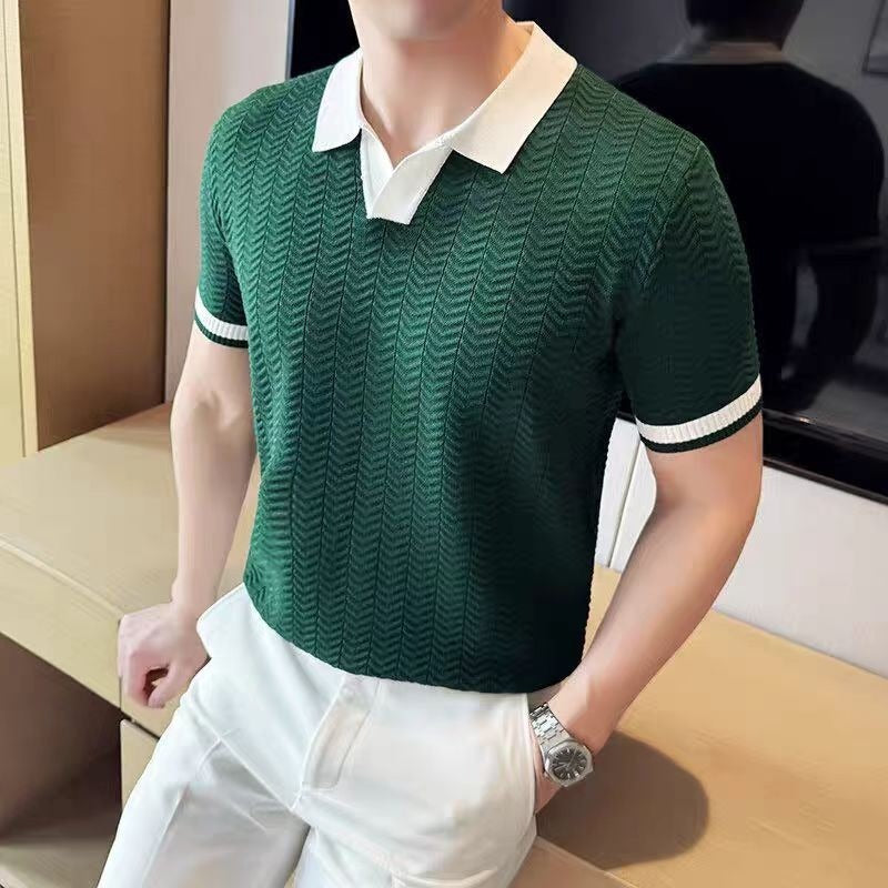 Maglia a maniche corte uomo, design a righe e ricamo. Perfetta per uno stile casual estivo, versatile e alla moda.