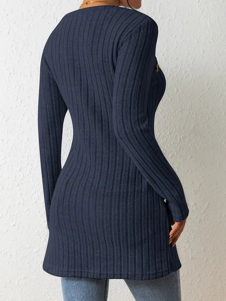 Top nero da donna, monospalla asimmetrico. Perfetto per un look elegante e versatile.