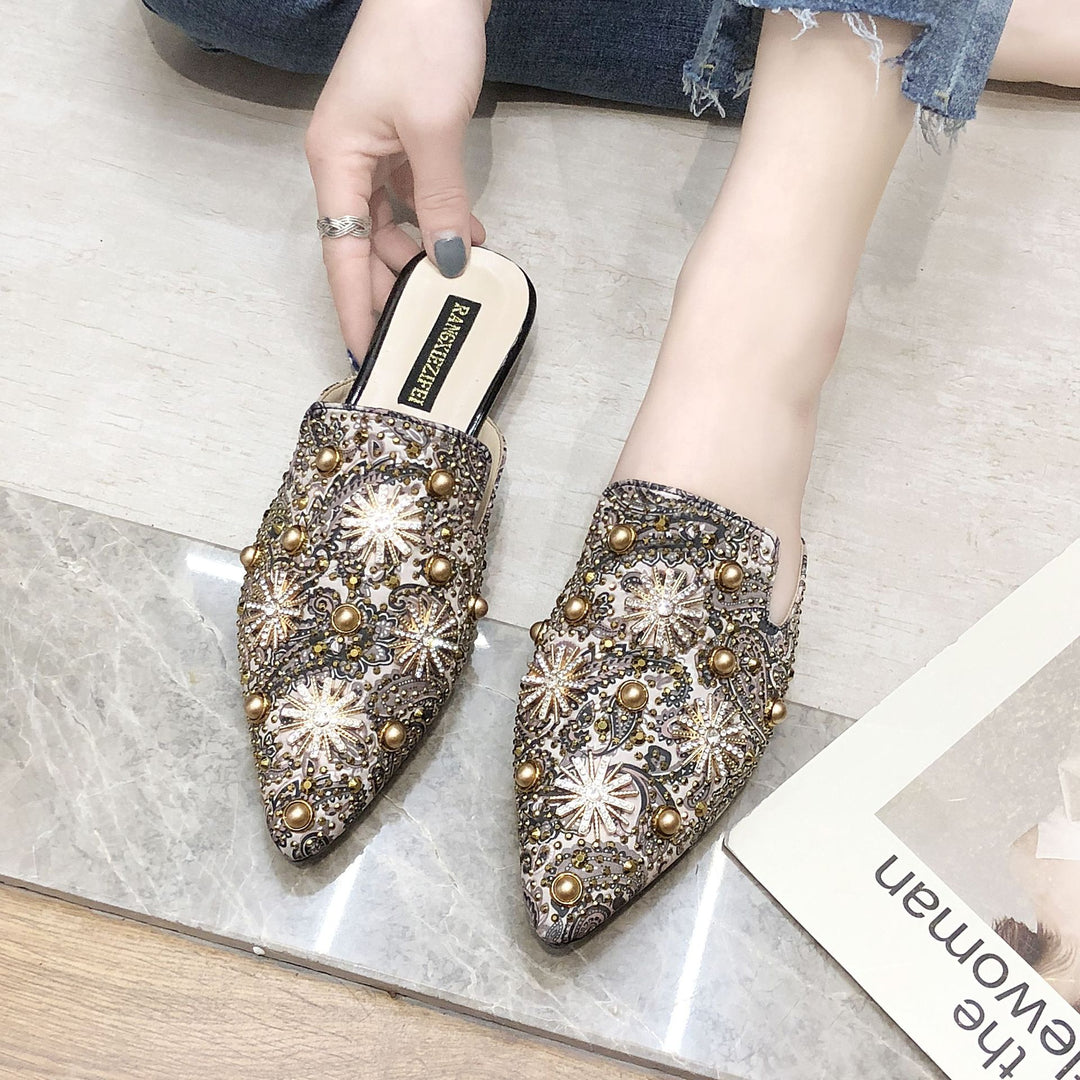 Scarpe da casa donna slip-on, punta a punta. Offrono comfort superiore e suola antiscivolo per relax quotidiano.