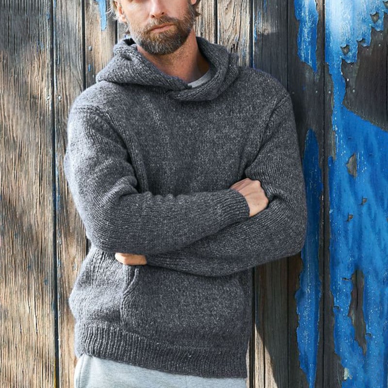 Felpa uomo grigia con cappuccio, stile casual e sportivo per comfort quotidiano. Perfetta per abbigliamento maschile.
