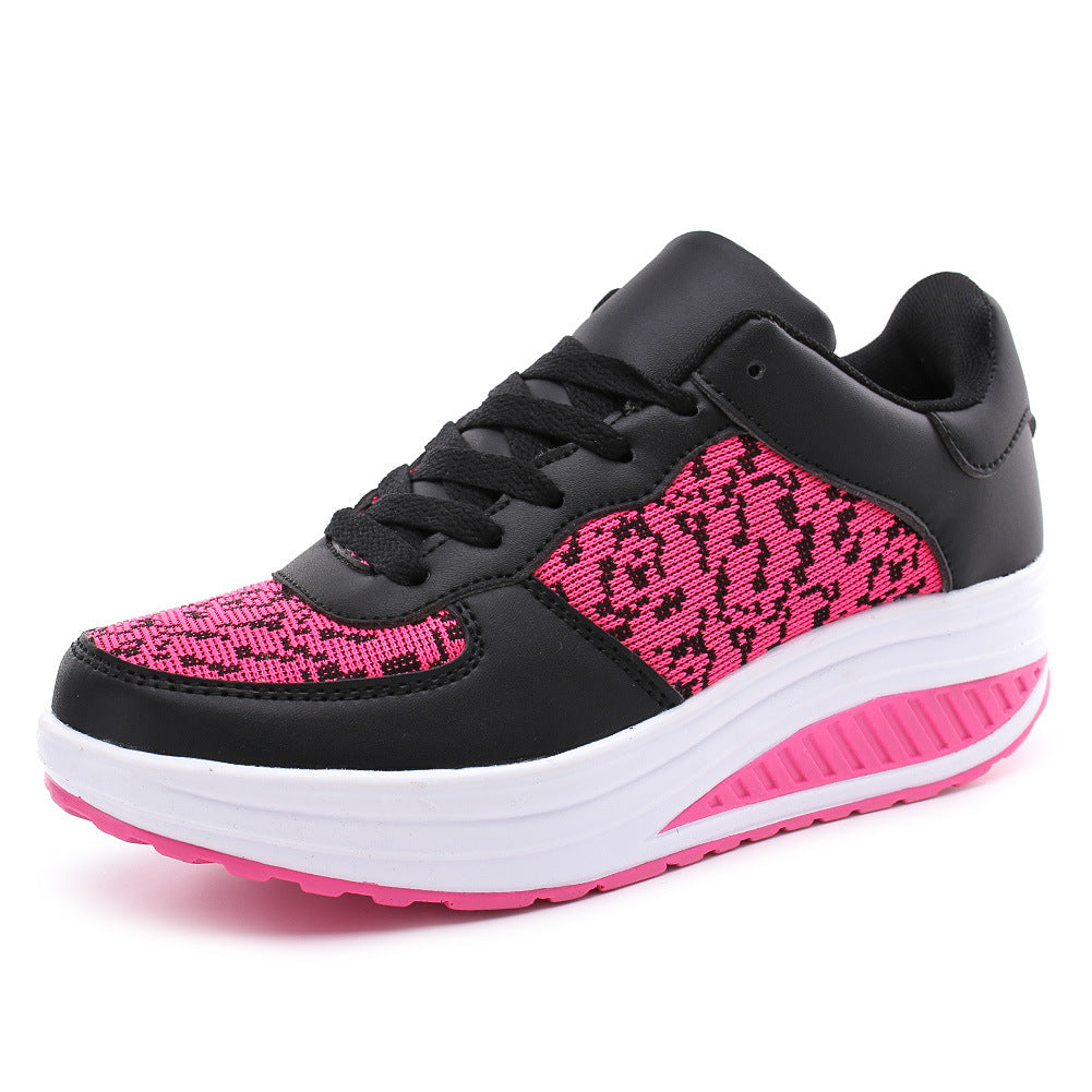 Scarpe casual donna platform, leggere e confortevoli, con lacci, perfette per un tocco di moda sportiva.