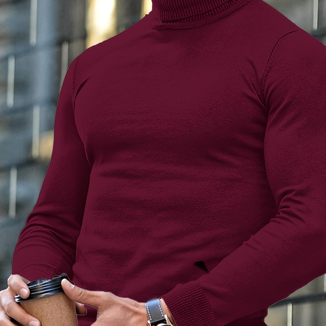 Maglione uomo slim fit a collo alto, essenziale per un look elegante e raffinato per l'ufficio o il tempo libero.