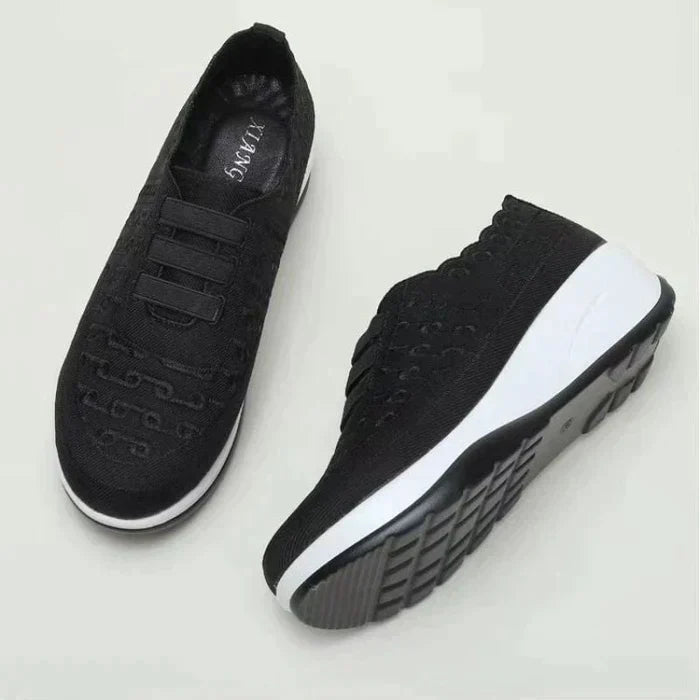 Scarpe uomo senza lacci per estate, perfette per il benessere del piede.