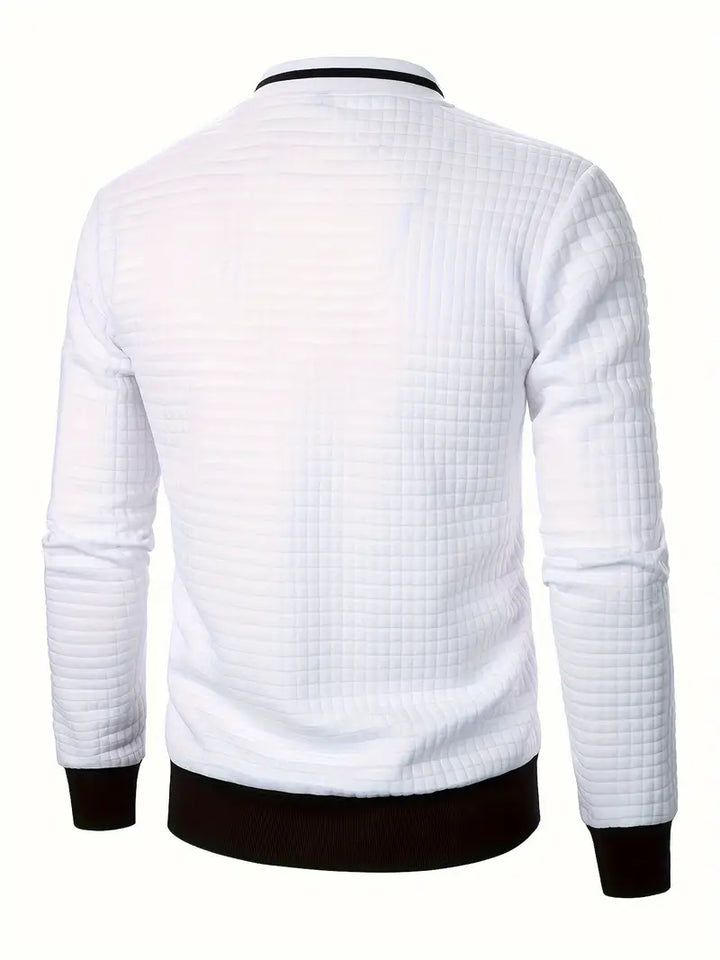Giacca leggera da uomo con cerniera, perfetta per un outfit primaverile.