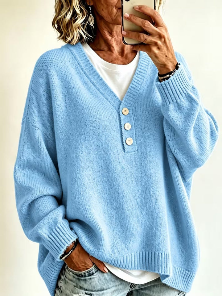 Maglione donna tinta unita per comfort quotidiano, morbido e casual. Stile versatile per l'abbigliamento femminile.