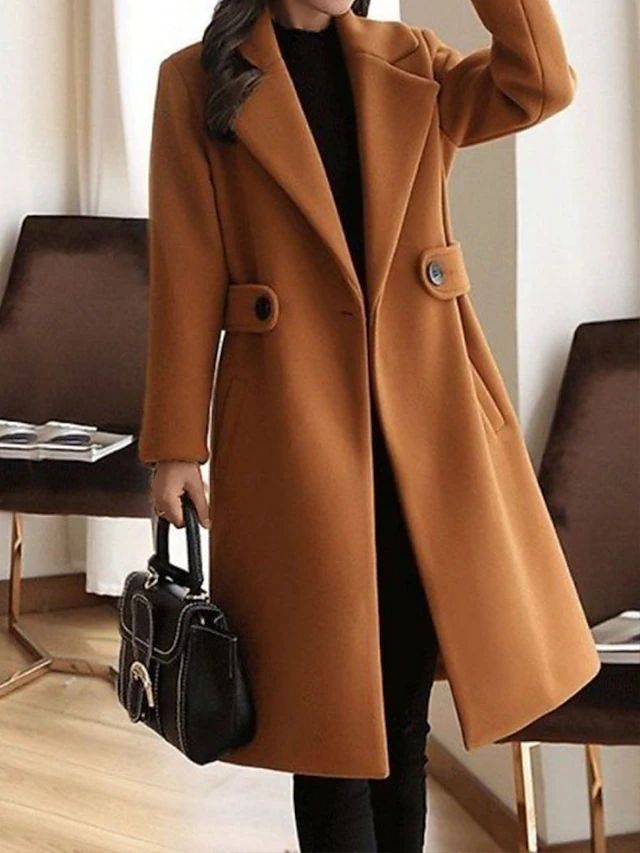 Caldo cappotto donna invernale con cintura, per un look sofisticato. Perfetto come outerwear elegante.