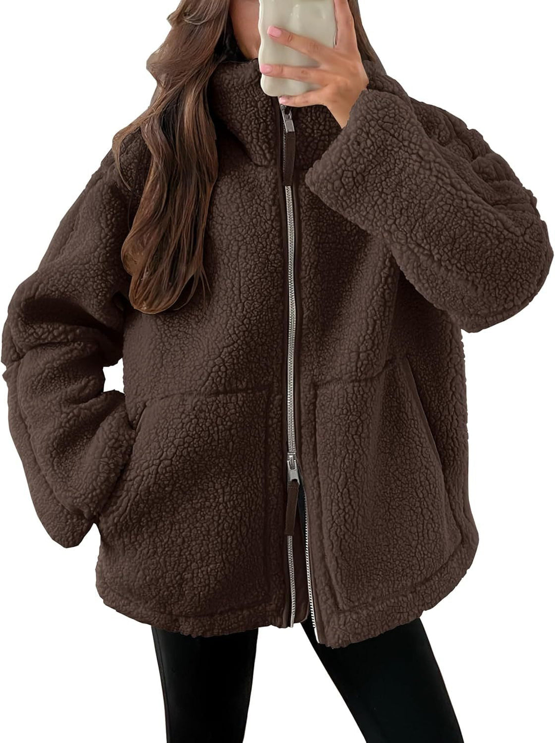 Giacca primaverile leggera in pile donna. Perfetta per abbigliamento casual e comfort urbano.