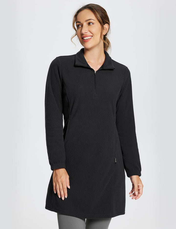 Abito tunica invernale da donna con mezza zip, collo alto e tasca. Stile casual e comodo.