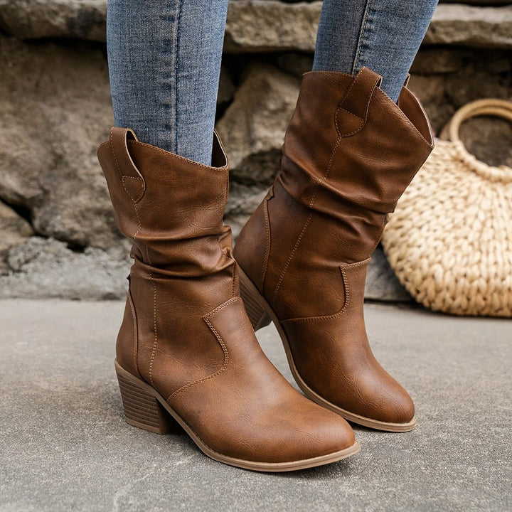 Stivali da cowboy ortopedici da donna, comfort e stile western unici per piedi sensibili.