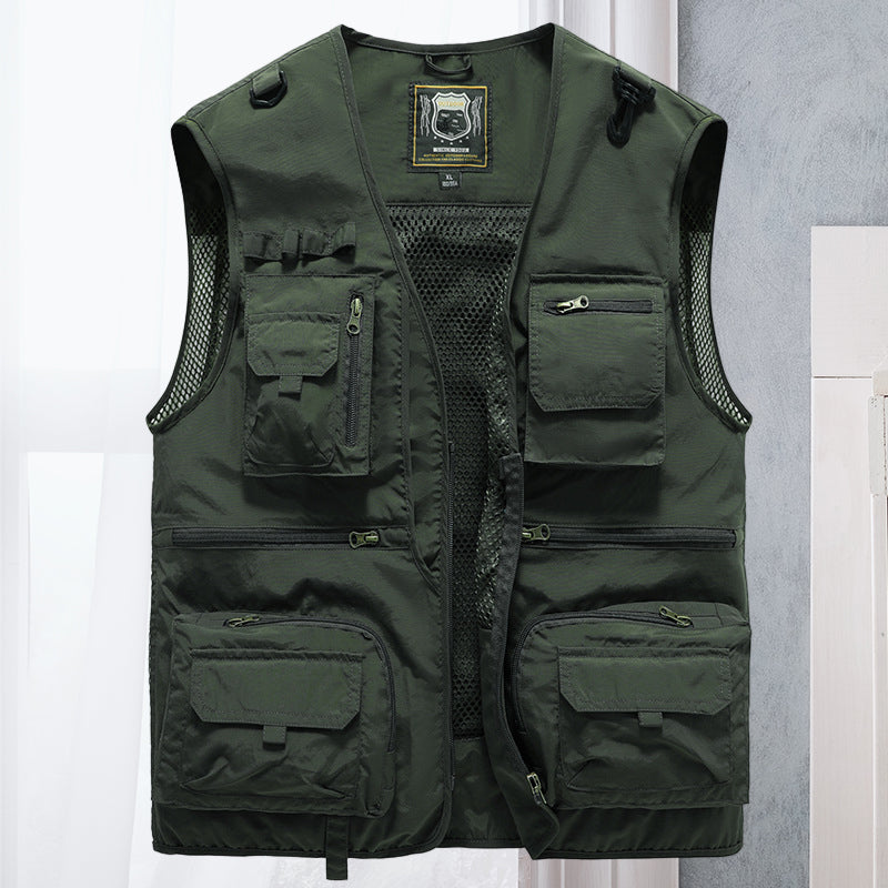 Gilet outdoor uomo per trekking estivo, leggero, traspirante e funzionale con pratiche tasche.