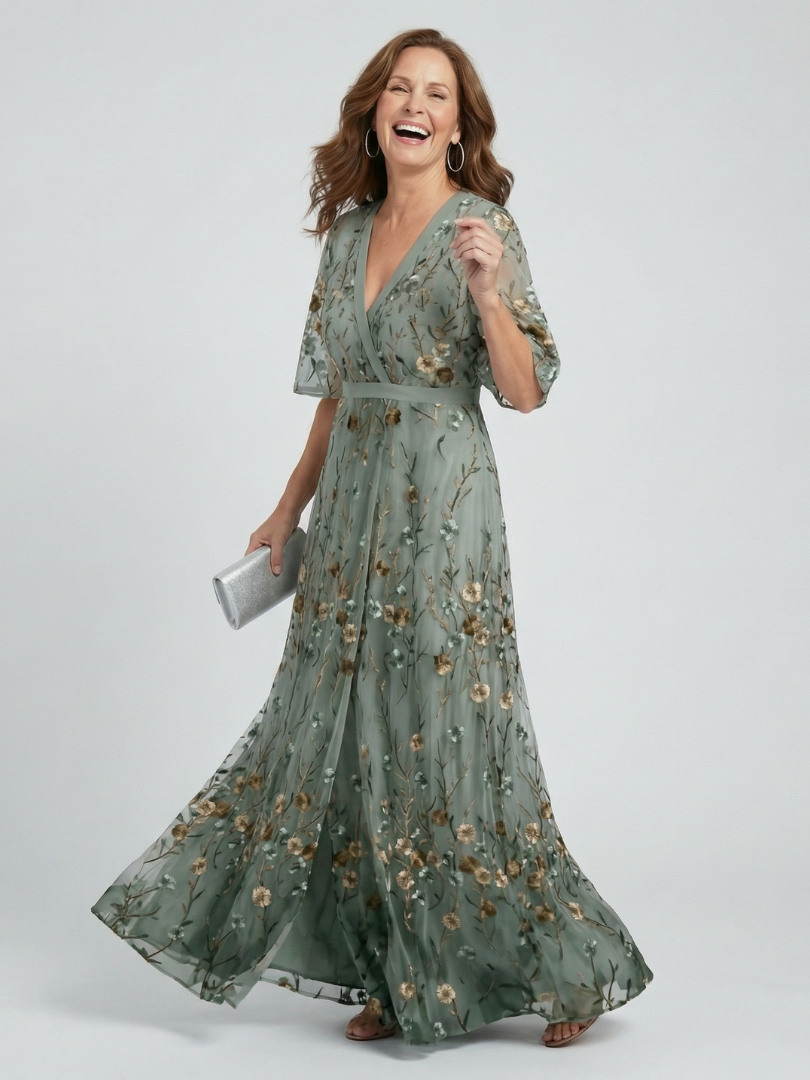 Elegante abito lungo donna floreale verde salvia, scollo incrociato. Perfetto vestito estivo maxi per cerimonia.