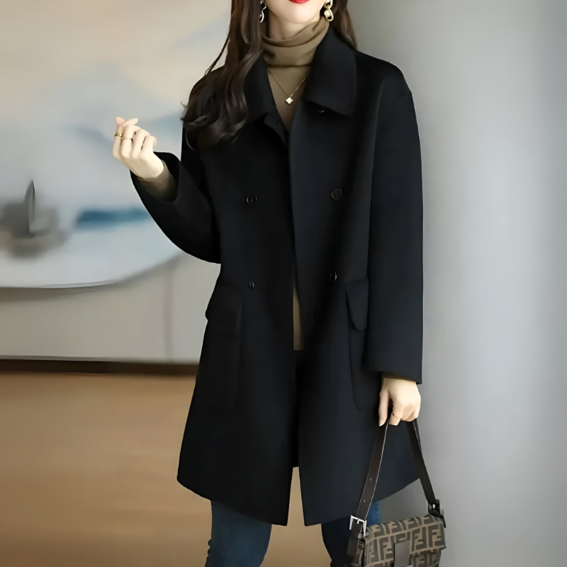 Cappotto lungo formale da donna, capospalla invernale ideale per un look sofisticato.