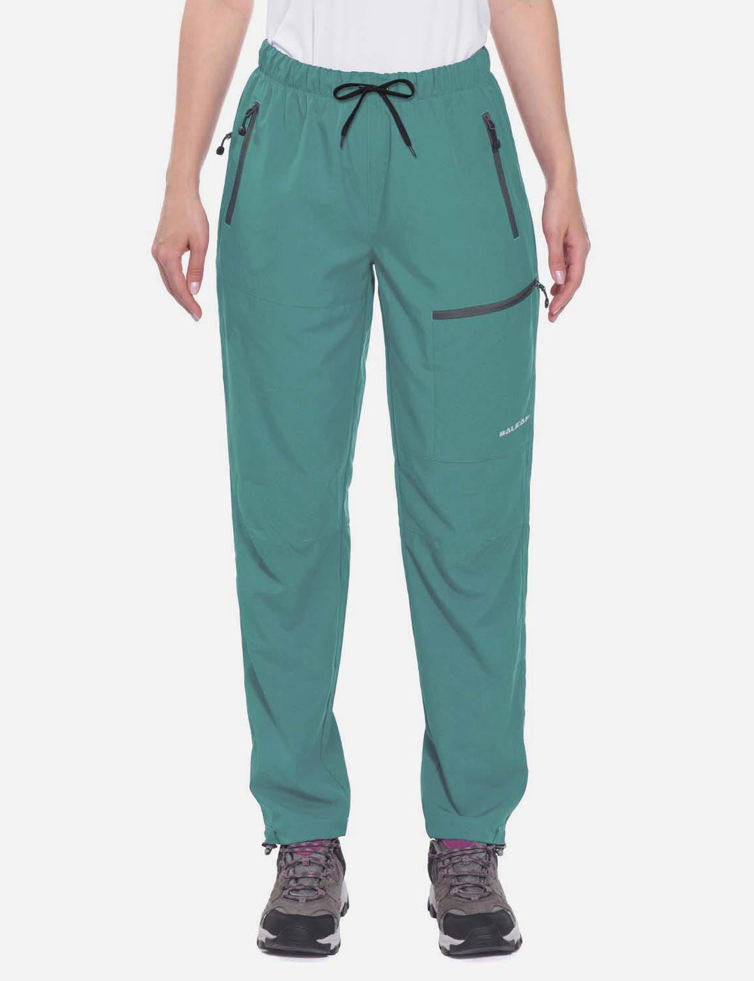 Pantaloni outdoor donna traspiranti, con protezione solare per il trekking.