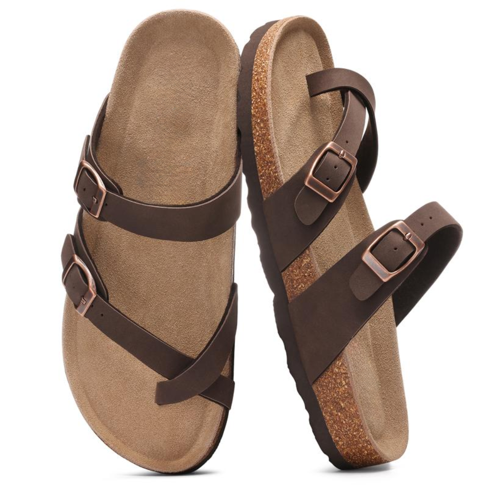 Sandali infradito donna alla moda, calzature estive versatili ed eleganti per un look fresco.