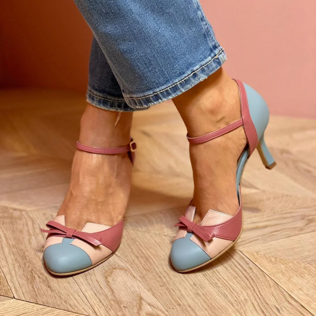 Calzature donna eleganti: sandali anatomici con tacco medio, cinturino regolabile, perfetti per l'estate.
