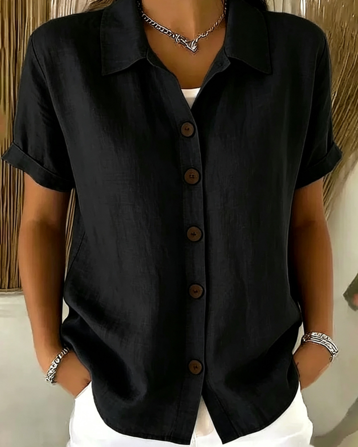 Top versatile donna a maniche corte con bottoni, blusa elegante per ogni occasione.