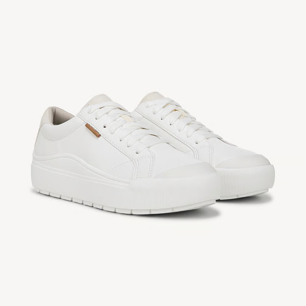 Eleganti sneakers platform Cloud donna, scarpe sportive e casual. Un tocco moderno per il tuo guardaroba.