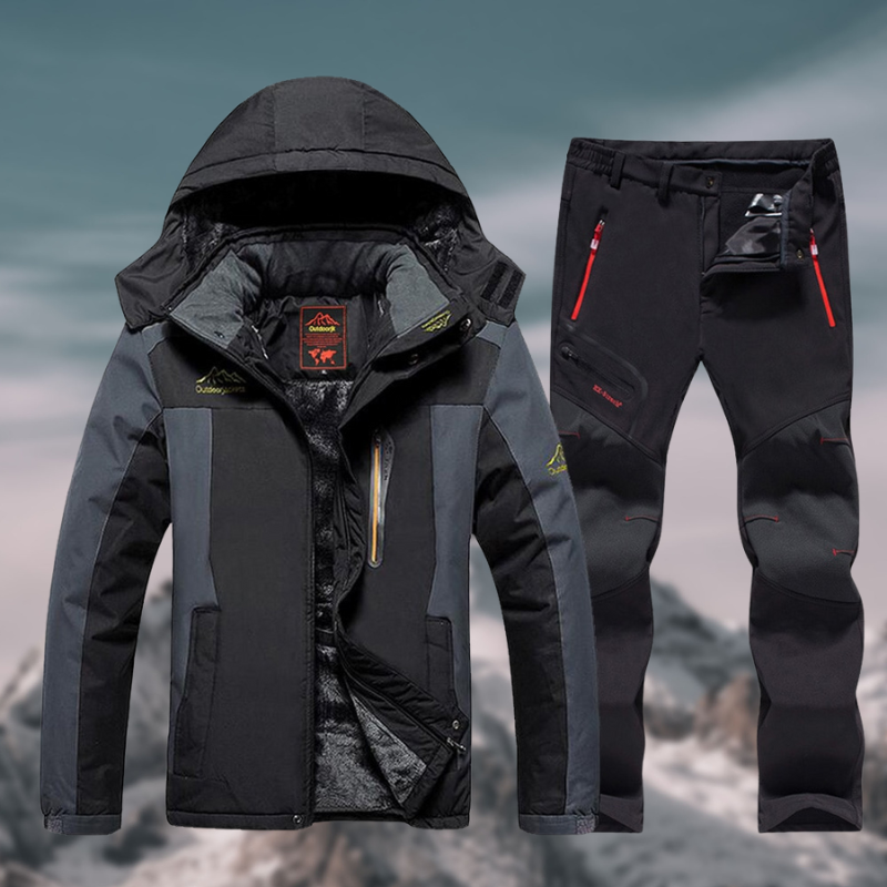 Completo invernale uomo impermeabile per sci e montagna. Tuta da neve calda e antivento, ideale per sport invernali outdoor.