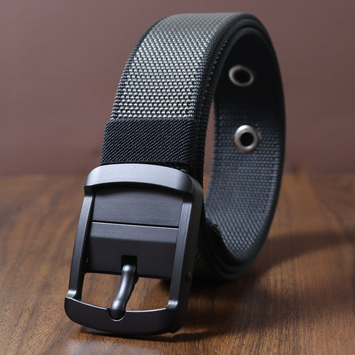 Cintura in nylon resistente per uomo, fibbia bifacciale versatile, un must-have nel tuo guardaroba.