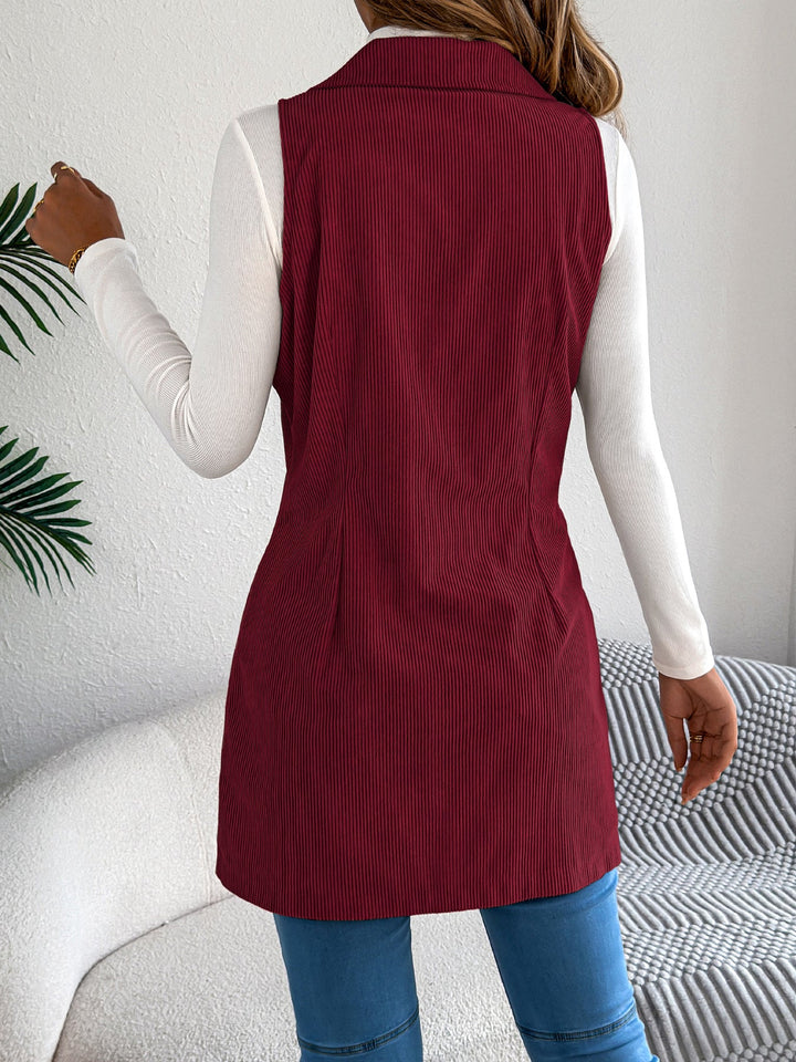 Gilet tinta unita da donna, versatile e casual, perfetto per completare look a strati.