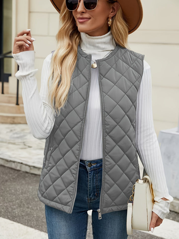 Gilet donna trapuntato smanicato. Perfetto per un look a strati, dona calore leggero e stile versatile autunno-inverno.