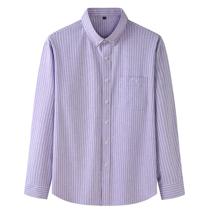 Camicia uomo a righe, maniche lunghe, taglie comode. Stile versatile per primavera, perfetto per un outfit casual chic.