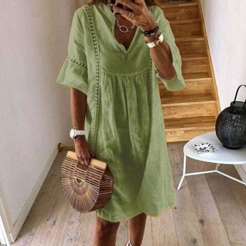 Vestito estivo boho chic donna, colorato e fluttuante. Ideale per la moda estiva, con dettagli in pizzo e scollo a V.