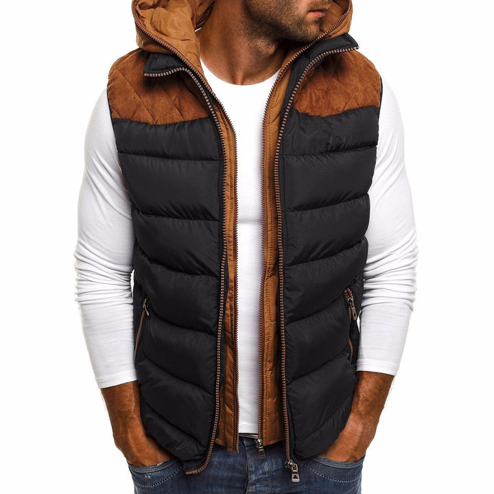 Gilet uomo trapuntato con cappuccio, caldo, versatile e senza maniche, ideale per autunno/inverno.