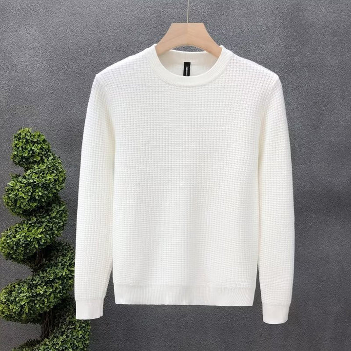Confortevole maglione uomo girocollo pullover per autunno. Vestibilità comoda e design basic elegante.