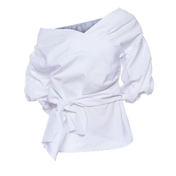 Camicetta donna versatile, ideale per un look elegante o casual, adatta a ufficio e tempo libero.